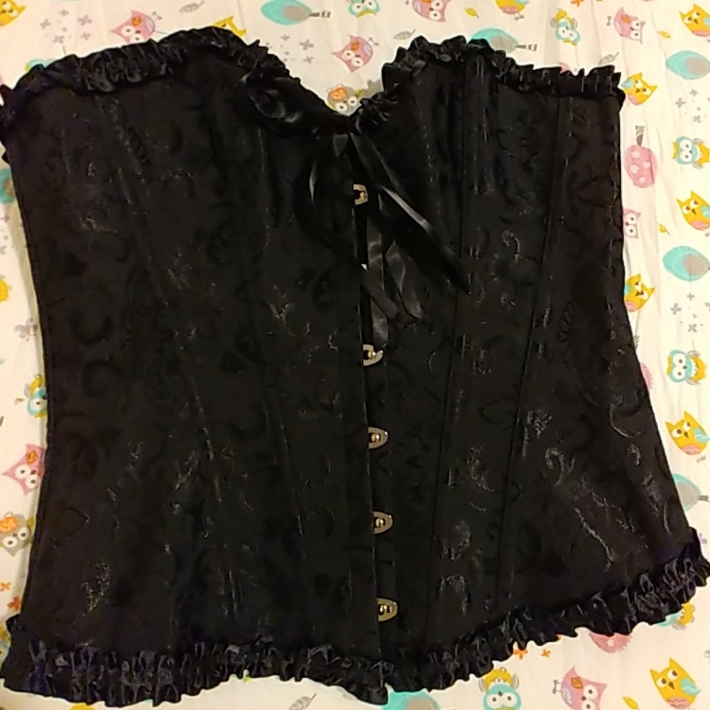 Black strapless corset